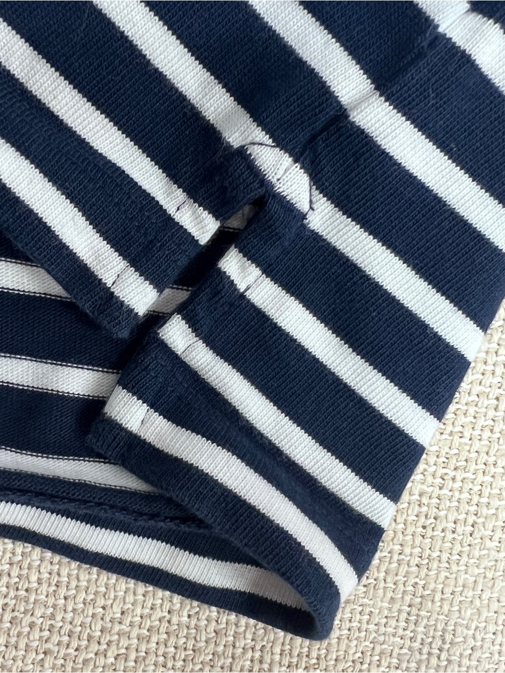 Vineyard Vines Breton Stripe Boatneck Top L Shoulder Buttons - Picture 4 of 9